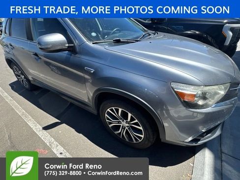 Used 2018 Mitsubishi Outlander Sport ES AWD/4WD image 1