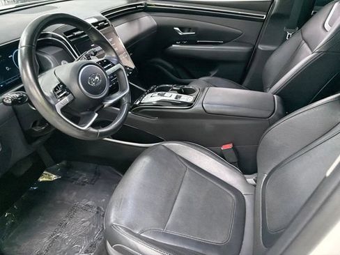 Used 2023 Hyundai Tucson Limited AWD/4WD image 16