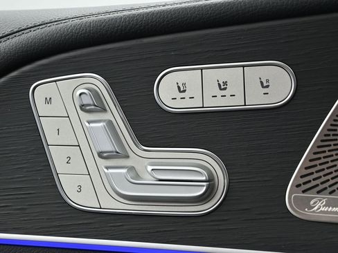 Used 2023 Mercedes-Benz GLE 450 4MATIC w/ AMG Line Exterior image 49