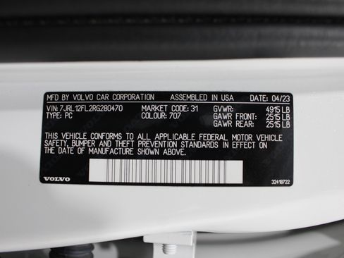 Used 2024 Volvo S60 B5 Plus FWD image 41