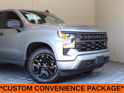 Used 2025 Chevrolet Silverado 1500 Custom w/ Turbomax Blackout Package RWD image 3