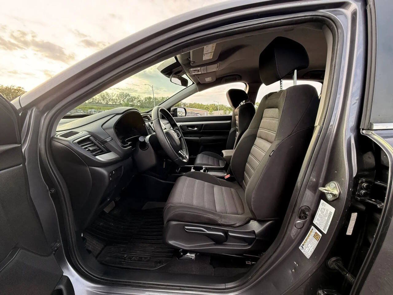 Used 2020 Honda CR-V LX image 10