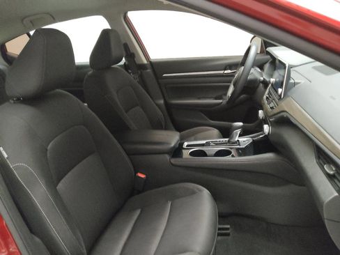 Used 2023 Nissan Altima 2.5 SV FWD image 21