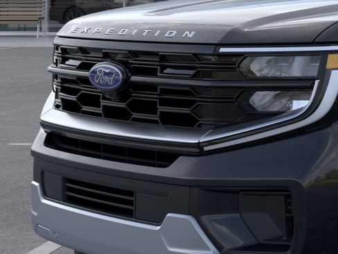 New 2026 Ford Expedition Platinum w/ Platinum Ultimate Package AWD/4WD image 17