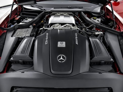 Used 2020 Mercedes-Benz AMG GT Coupe image 17