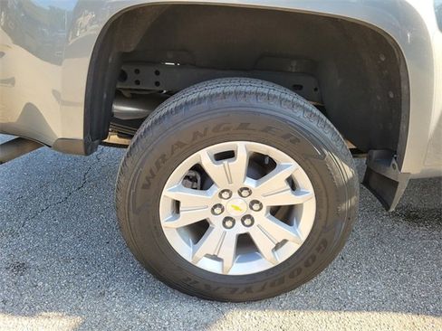 Used 2022 Chevrolet Colorado LT image 22