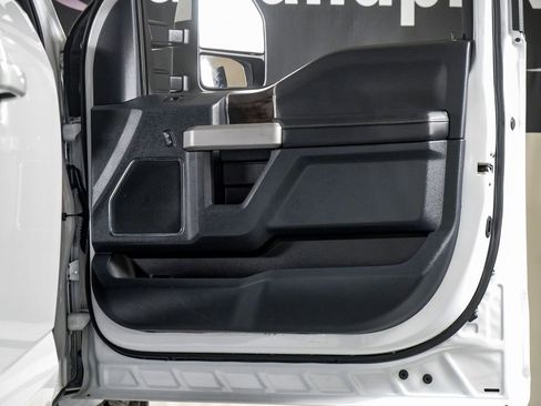 Used 2022 Ford F250 Lariat w/ Lariat Value Package image 36