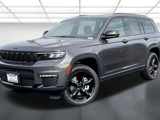 New 2025 Jeep Grand Cherokee L Limited w/ Black Appearance Package AWD/4WD video 2