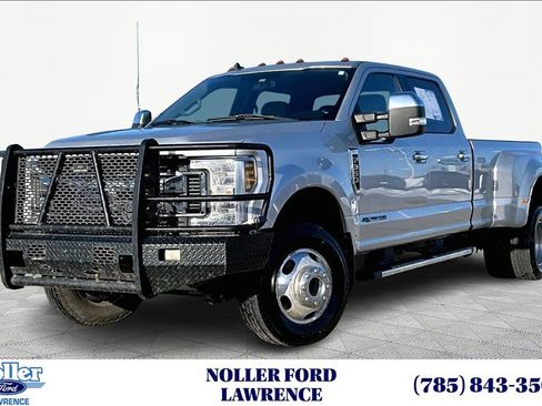 Used 2019 Ford F350 XLT w/ XLT Premium Package image 1