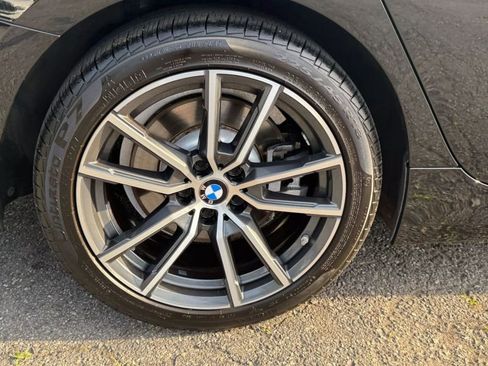 Used 2019 BMW 330i xDrive Sedan w/ Premium Package image 41