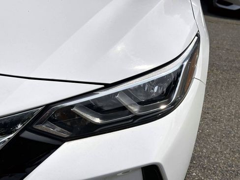 Certified 2023 Nissan Sentra SV FWD image 8