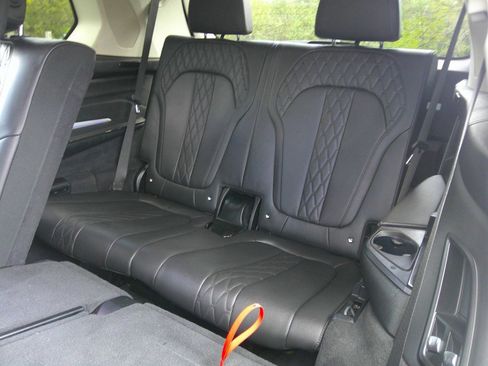 Used 2023 BMW X7 xDrive40i AWD/4WD image 71