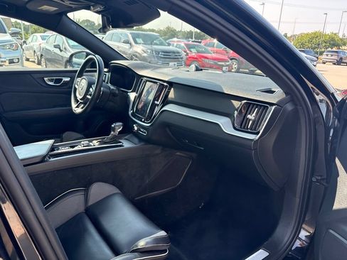 Used 2019 Volvo S60 T6 R-Design AWD/4WD image 25