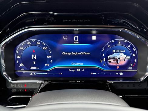 Used 2023 Chevrolet Silverado 1500 ZR2 w/ Technology Package image 13