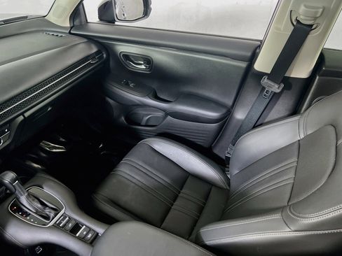 Used 2023 Honda HR-V EX-L image 23