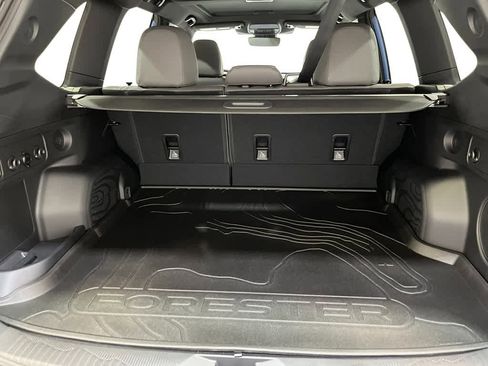 Certified 2025 Subaru Forester Limited image 25
