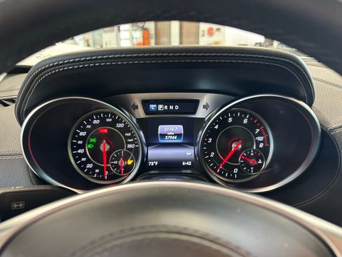 Used 2019 Mercedes-Benz SL 550 image 30