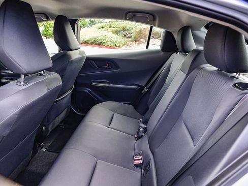 Used 2023 Toyota Prius LE image 21