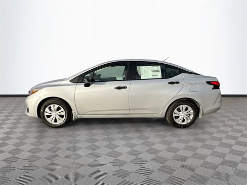 New 2025 Nissan Versa S image 4