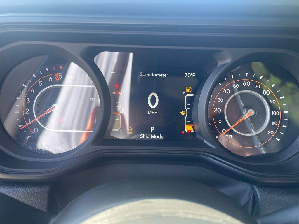 New 2026 Jeep Gladiator Mojave AWD/4WD image 14