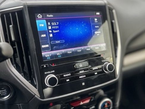 Used 2022 Subaru Forester Limited image 9