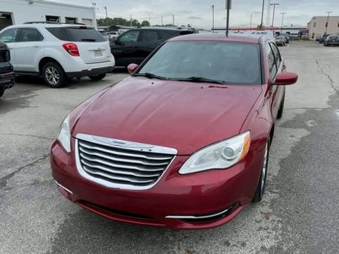 Used 2012 Chrysler 200 Touring w/ Sun/Sound Group FWD image 5