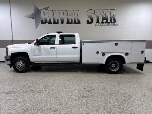 Used 2016 Chevrolet Silverado 3500 W/T w/ WT Convenience Package image 5