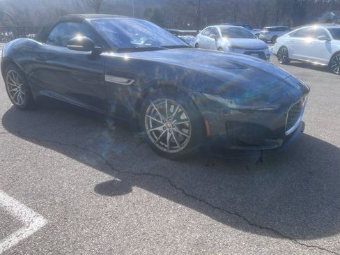 Used 2021 Jaguar F-TYPE Convertible image 2