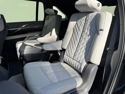 New 2025 Cadillac Escalade IQ Luxury 1 image 11