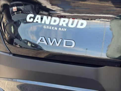 New 2026 Nissan Murano SL image 8