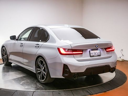 Used 2024 BMW 330i Sedan w/ M Sport Package RWD image 5