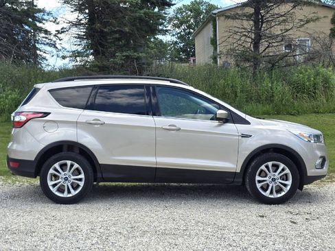 Used 2018 Ford Escape SEL AWD/4WD image 8