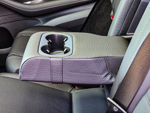 New 2026 Mercedes-Benz GLE 450 4MATIC image 33