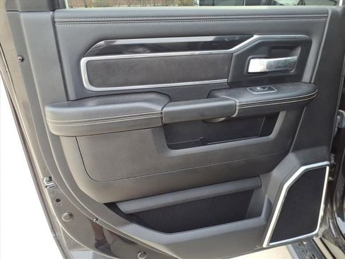 Used 2022 RAM 2500 Laramie image 11