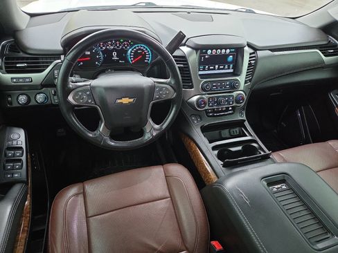 Used 2019 Chevrolet Tahoe Premier w/ Premier Plus Edition AWD/4WD image 6
