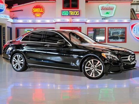 Used 2018 Mercedes-Benz C 300 Sedan image 1
