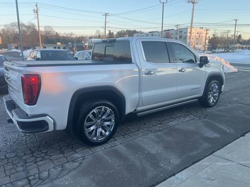 Used 2022 GMC Sierra 1500 Denali w/ Denali Reserve Package image 10