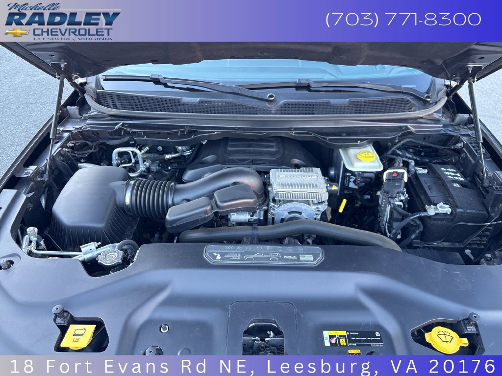 Used 2022 Jeep Wagoneer Series III w/ Premium Group I AWD/4WD image 10