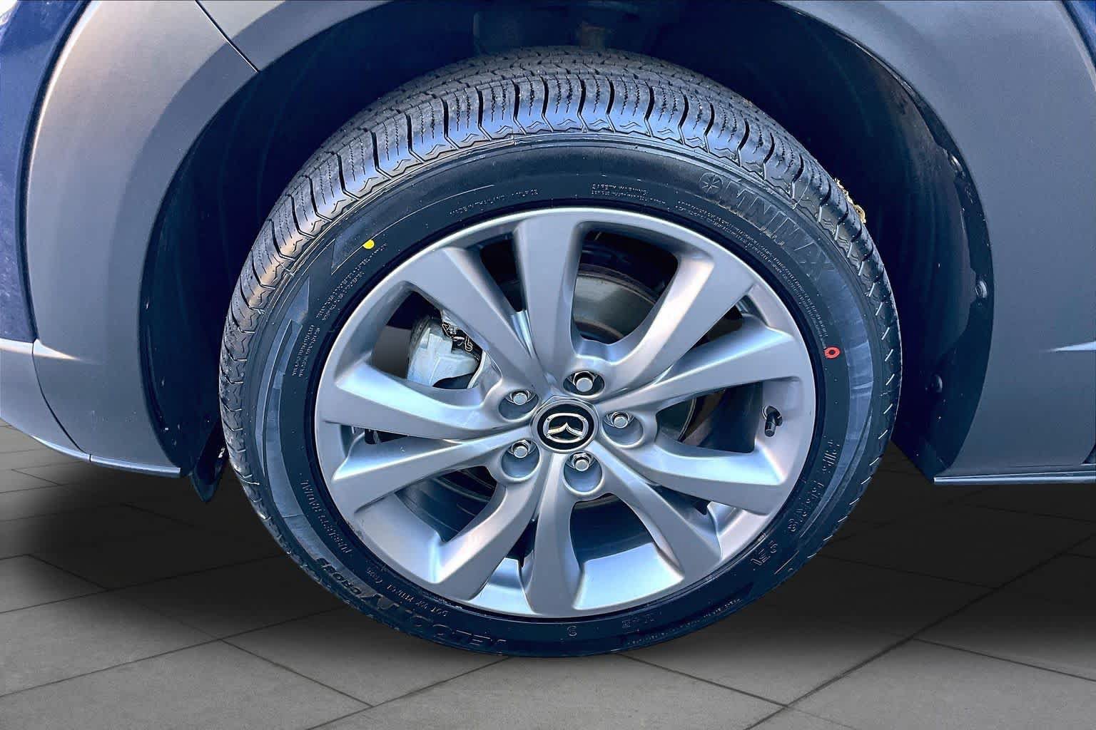 Used 2021 MAZDA CX-30 AWD 2.5 S w/ Premium Package image 11