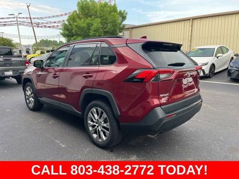 Used 2023 Toyota RAV4 XLE Premium FWD image 39