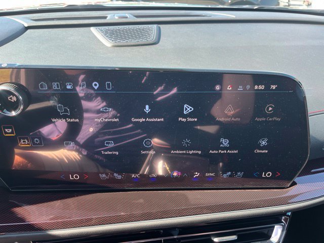 New 2027 Chevrolet Traverse RS w/ LPO, Floor Liner Package FWD image 29