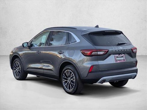New 2026 Ford Escape SE w/ PHEV Premium Package image 8