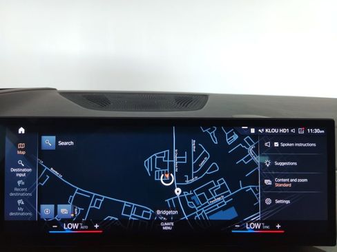 Used 2023 BMW X7 xDrive40i w/ Premium Package image 25