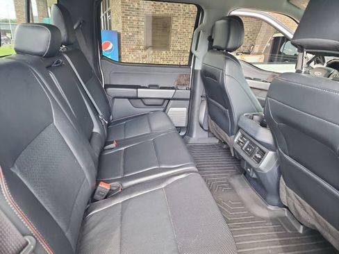 Used 2023 Ford F250 Lariat w/ Lariat Ultimate Package AWD/4WD image 26