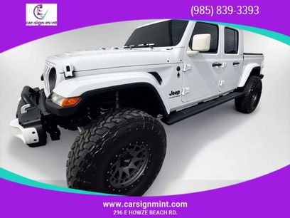 Used 2024 Jeep Gladiator Sport w/ Premium Package