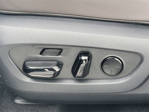 New 2026 Lexus RX 350 image 40