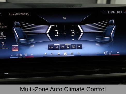 Used 2026 BMW X7 xDrive40i AWD/4WD image 39
