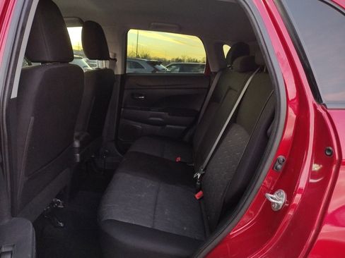 Used 2020 Mitsubishi Outlander Sport ES image 11