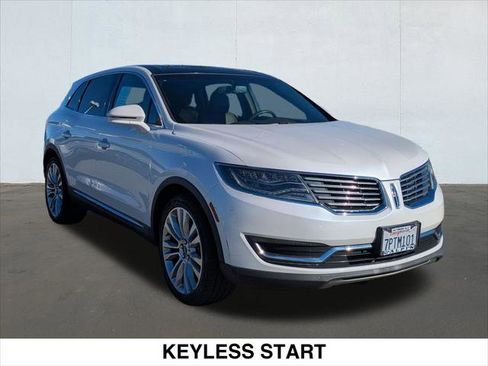 Used 2016 Lincoln MKX Reserve w/ Luxury Package image 7