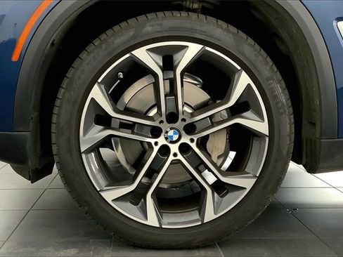 Used 2023 BMW X5 sDrive40i w/ Parking Assistance Package image 9
